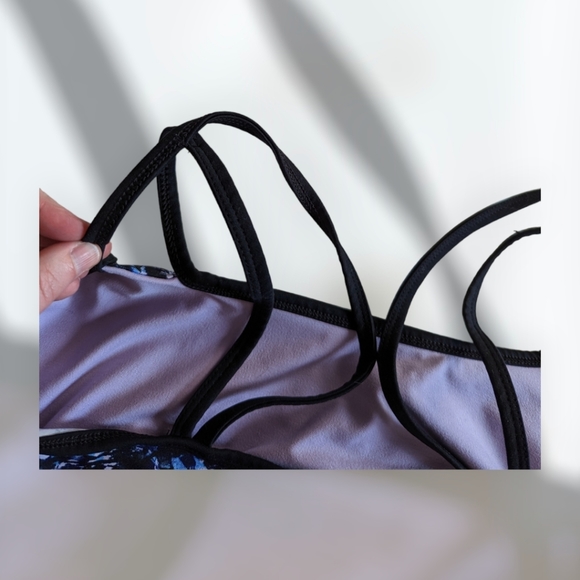 Gaiam Sports Bra - Picture 4 of 4